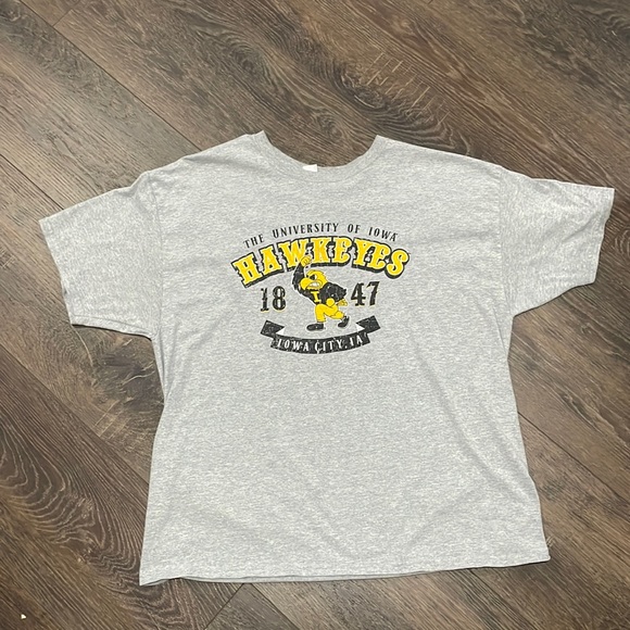 U of Iowa Tee - Picture 1 of 1